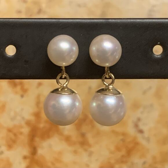 14K Gold and Pearl Dangle Earrings Vintage - Picture 3 of 7